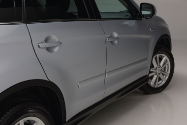 Боковий захисний молдинг