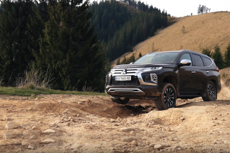 Pajero Sport